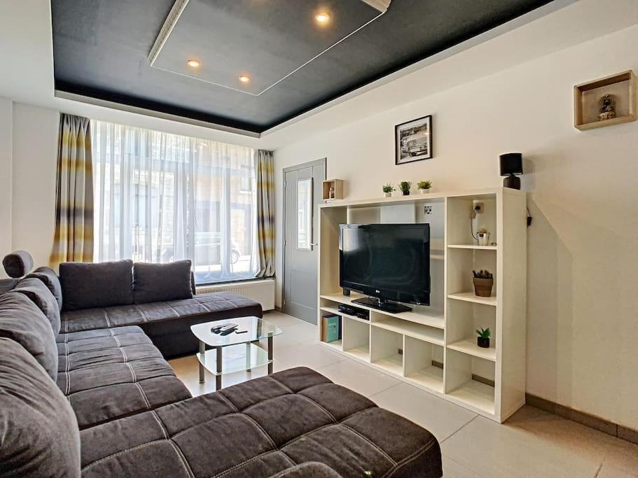 Vue Sur Meuse Avec Jacuzzi Et Sauna Exterieur. Yvoir Exterior photo